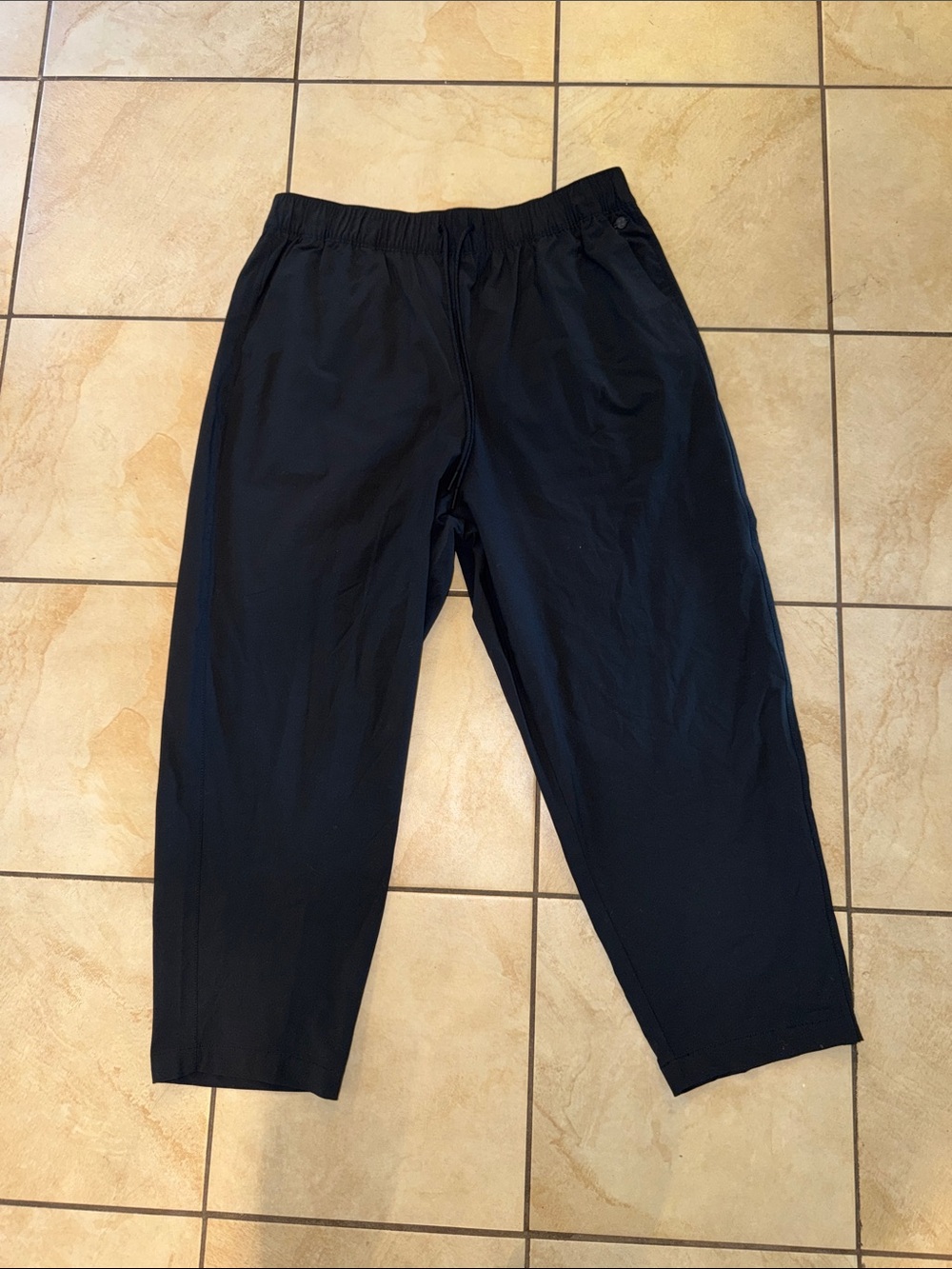 CALIA by Carrie Underwood Black Relaxed Jogger Pants
